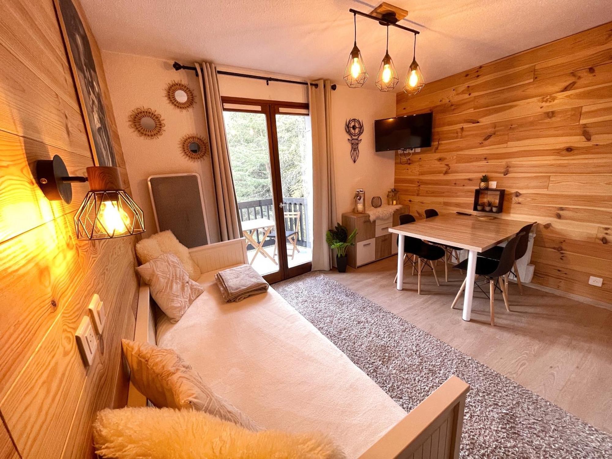 Chalereux Studio A La Montagne Auron Exterior photo
